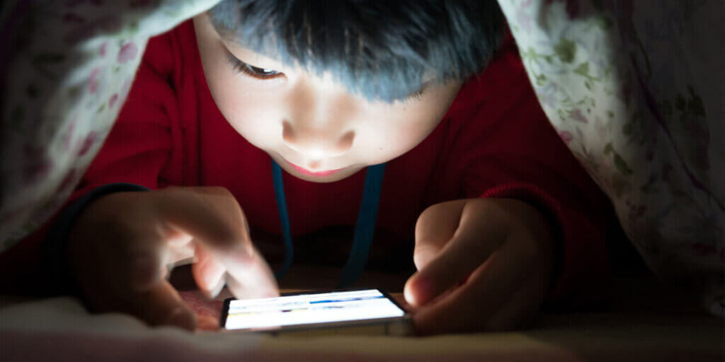 Keeping children safe from real harm in a virtual world hero